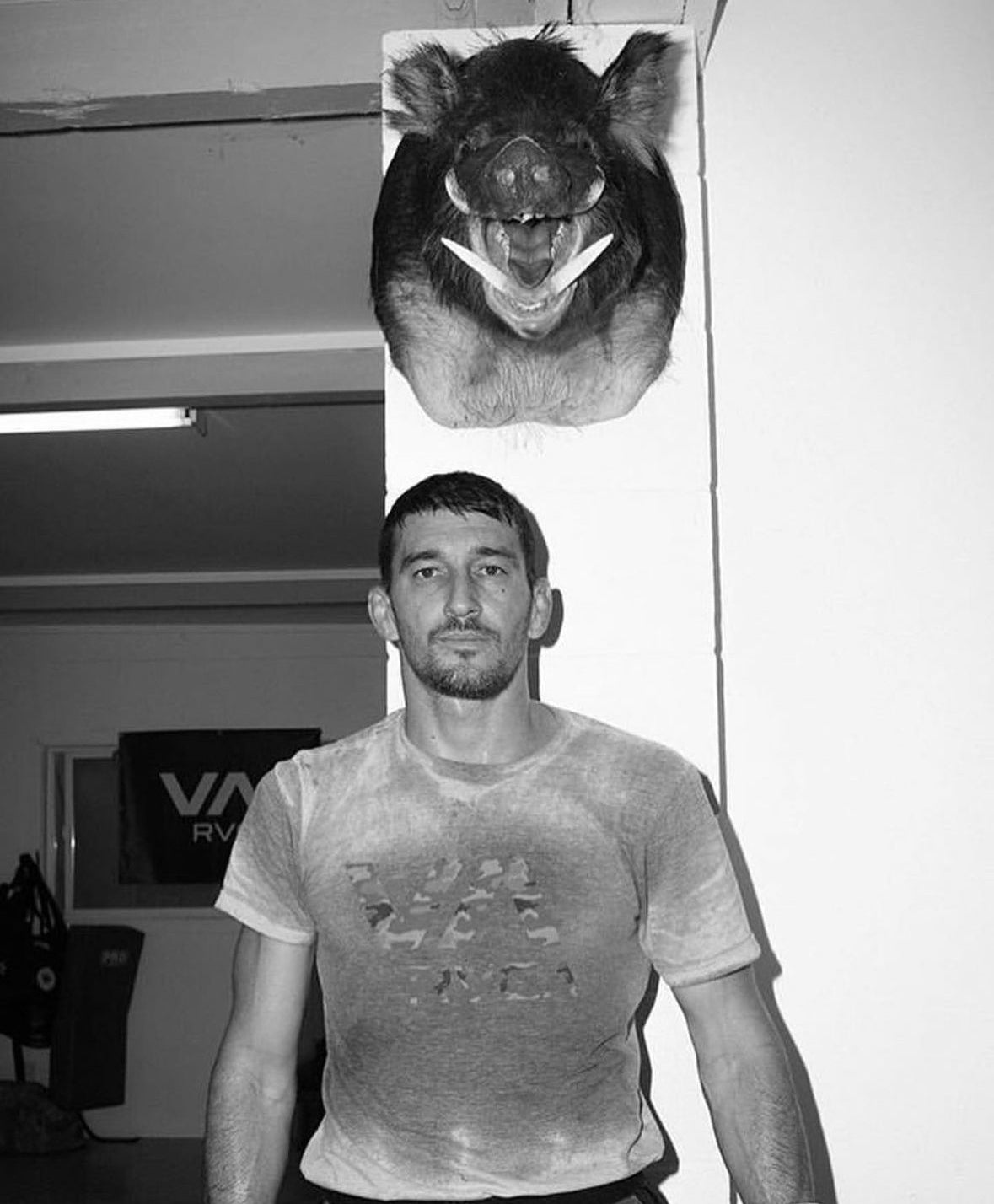 DUSTIN BARCA | BURGER TV